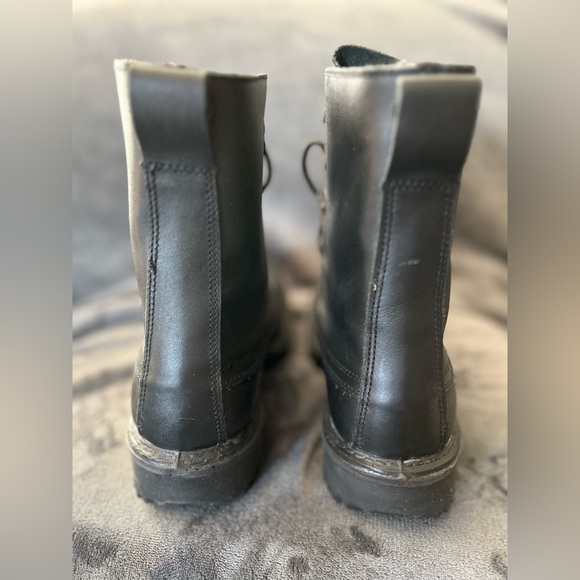 Genuine Leather British Army Boots - Picture 5 of 13